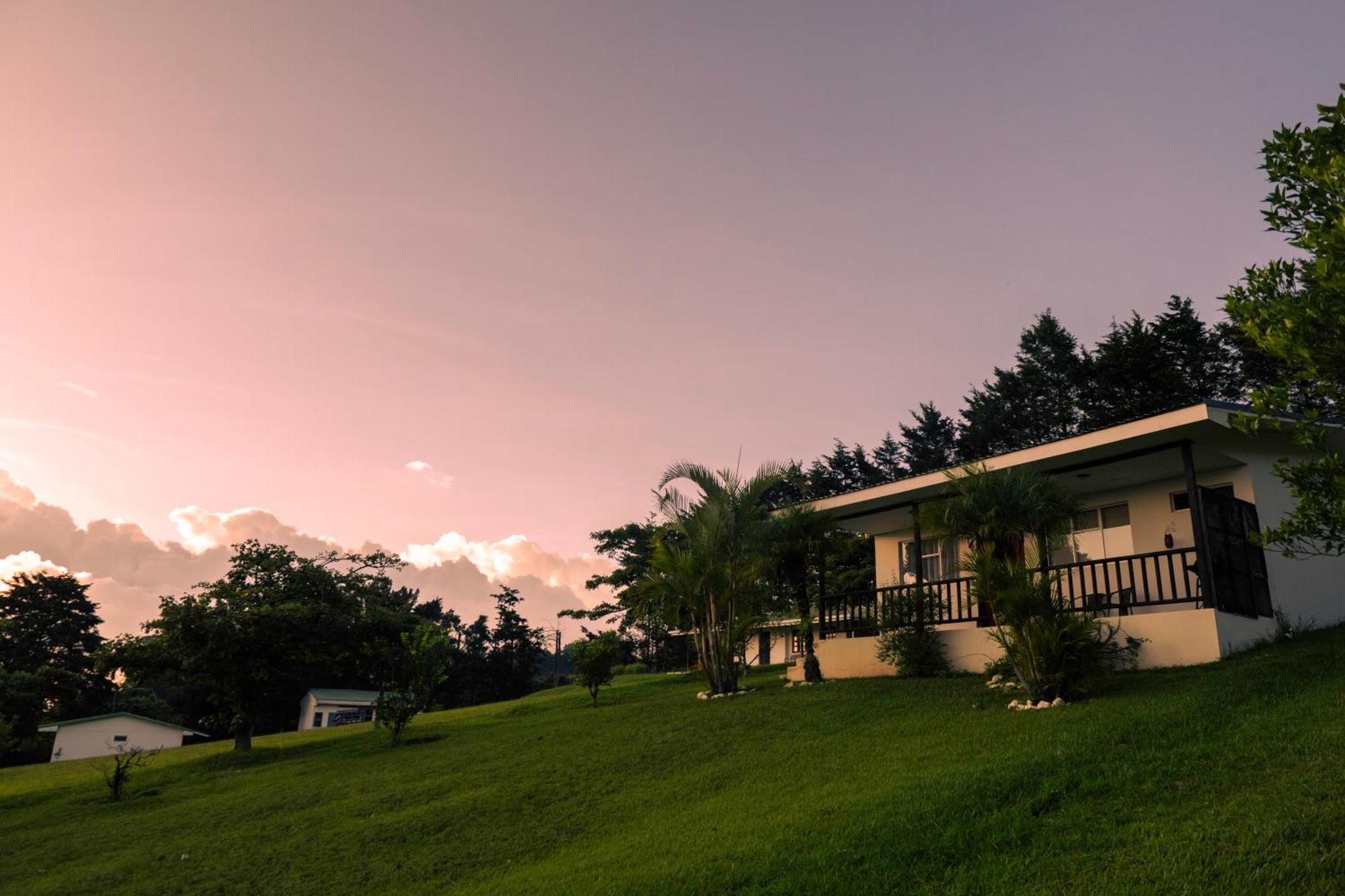 Country House, Cozy Fireplace And An Amazing View Cartago Extérieur photo